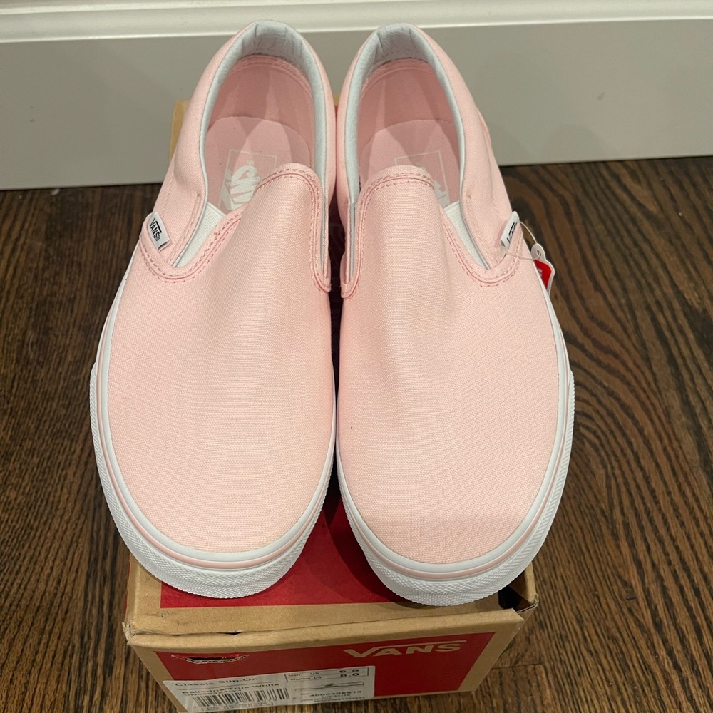 Vans Slip On 
Pink With white sole